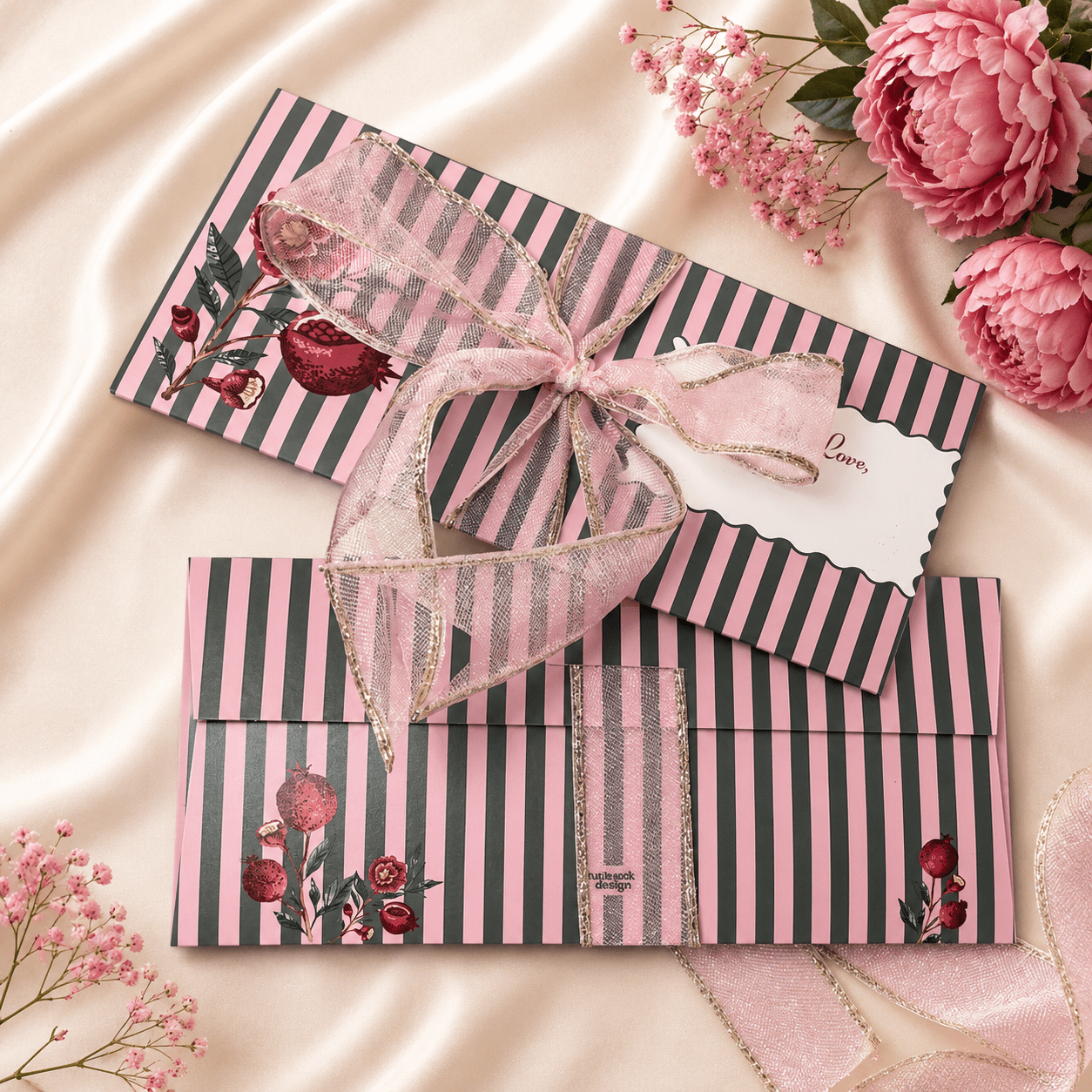 Pom in Bloom Ribbon Envelope